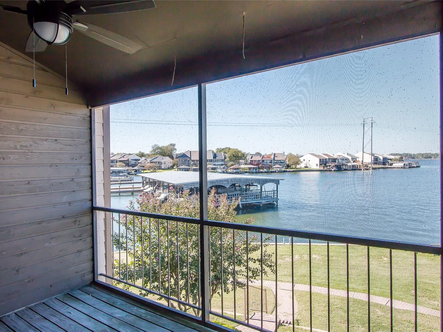 2 bed, 3.0 bath, 1332 sqft, $1,950 — Photo 1