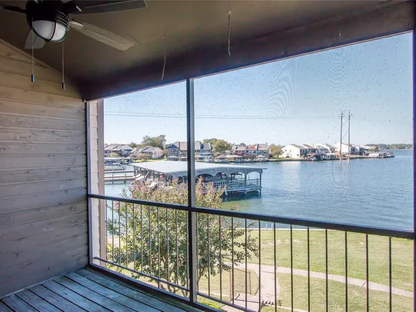 202 Lakeview Ter Building H, Montgomery, TX 77356