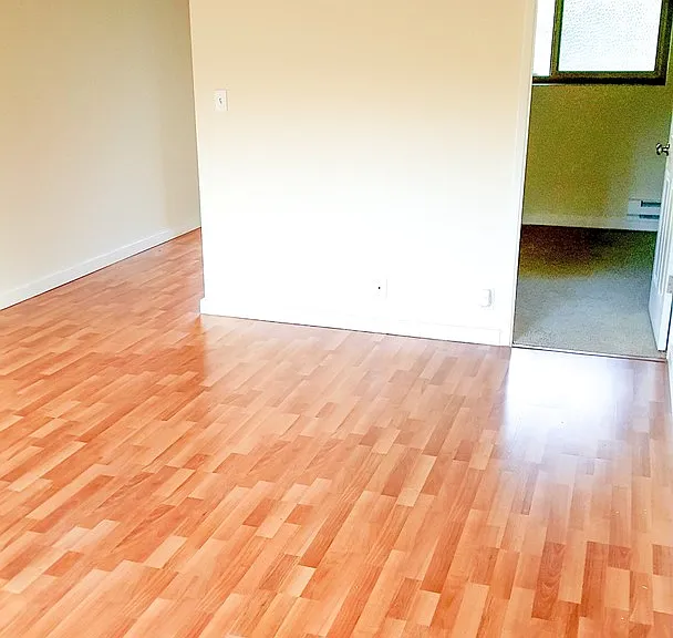 Mercer Vista Apartments — Photo 5