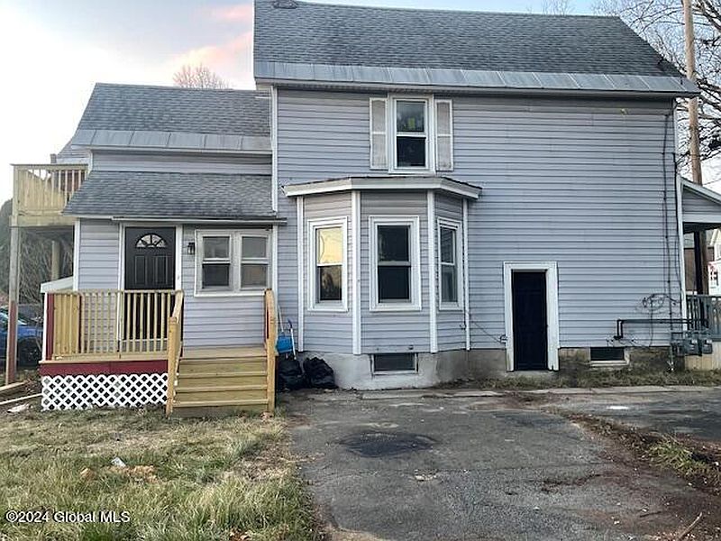 5th image of 103 James Street