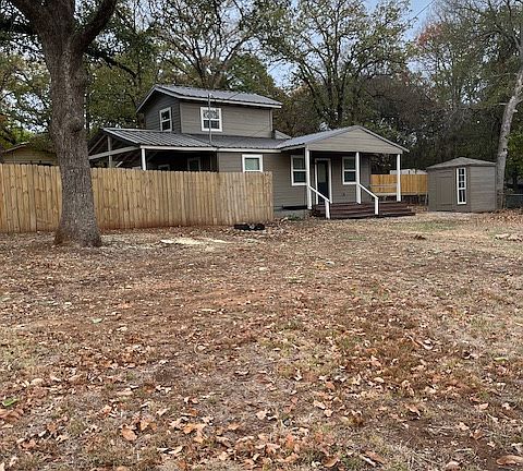 4th image of 301 Applecross Ln