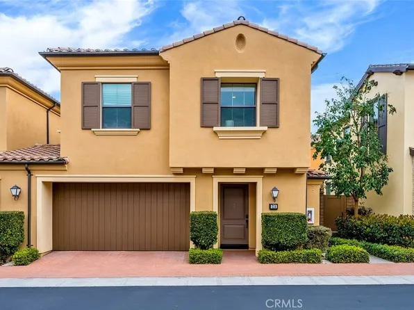 214 Crescent Moon, Irvine, CA 92602