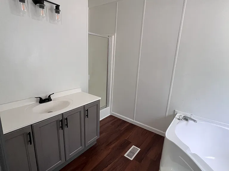 515 County Road 4108 — Photo 16