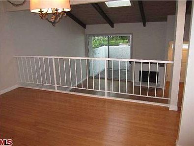 4th image of 11730 Moorpark St APT K
