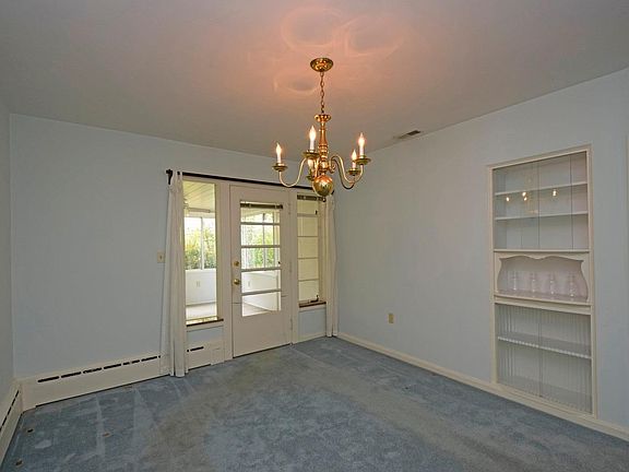 5th image of 6624 Ambar Ave