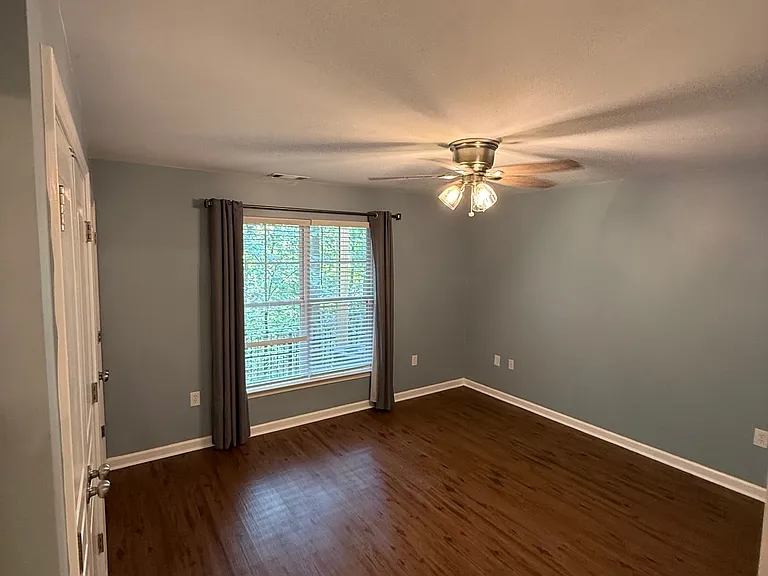 490 Barnett Shoals Rd #201 — Photo 12