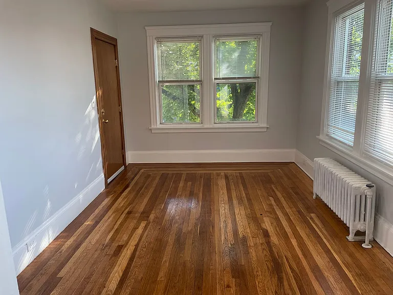 654 Elmwood Ave — Photo 13