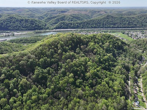 3rd image of 200 Burning Springs Rd