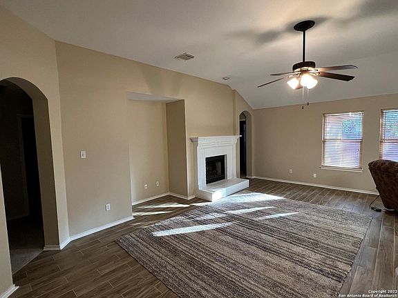 3rd image of 2631 Concan St