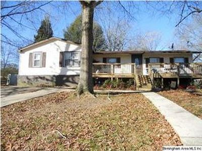 704 Alpine St, Oneonta, AL, 35121