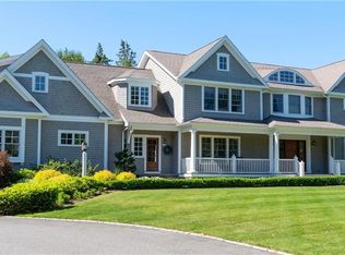 1 Amore Ln, East Greenwich, RI 02818