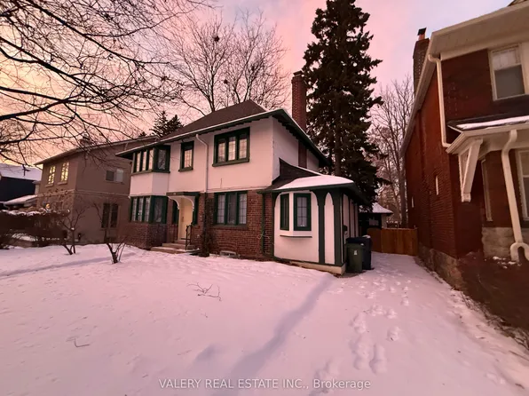 116 Manor Rd E #2, Toronto, ON M4S 1P8