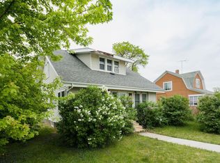 611 6th St, Gaylord, MN 55334