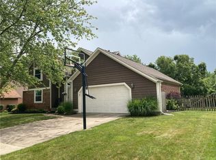 3190 Green Turtle Dr, Dayton, OH