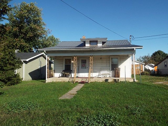 2nd image of 406 Chestnut St