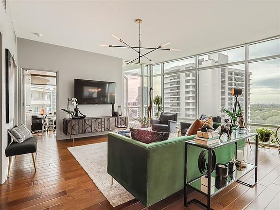 4th image of 101 S Eola Dr #1210