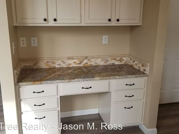 3rd image of 2275 Ross Estates Dr