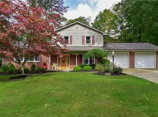 280 W High St, East Palestine, OH 44413