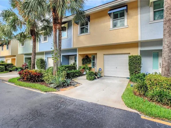 1757 NE 4th Avenue #C2, Fort Lauderdale, FL 33305