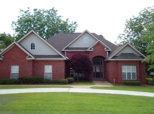 613 Westbrook Rd, Dothan, AL 36303