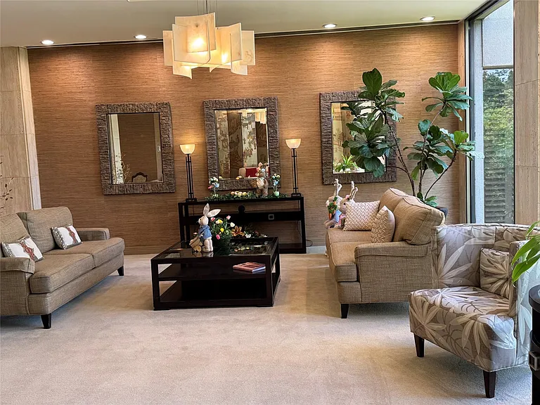 49 Briar Hollow Ln #1201 — Photo 6