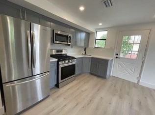 445 SW 3rd St, Miami, FL 33130