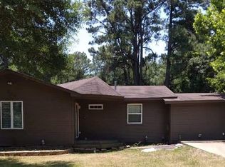 206 Field St, Palestine, TX 75801