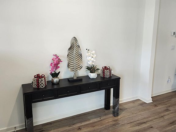 4th image of 5155 Meadow Ridge Trl