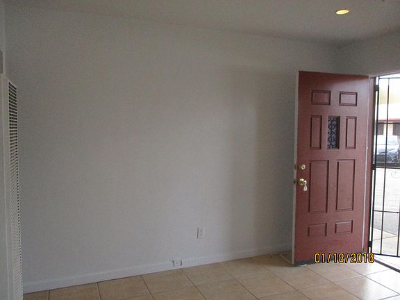 5th image of 865 Grand Ave APT 3