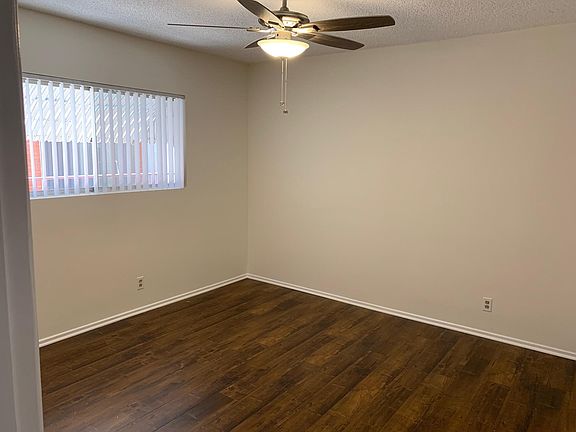 3rd image of 418 Piedmont Ave APT 1