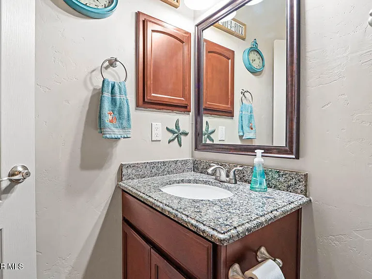 14553 Hunters Grove Ave — Photo 22