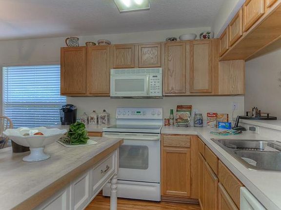 4th image of 7750 Citrus Blossom Dr