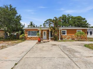 721 Bayshore Dr, Tarpon Springs, FL 34689