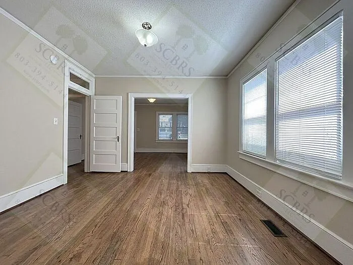 606 Muller Ave — Photo 5