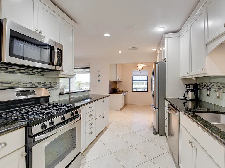 30324 Eagle Ln — Photo 9