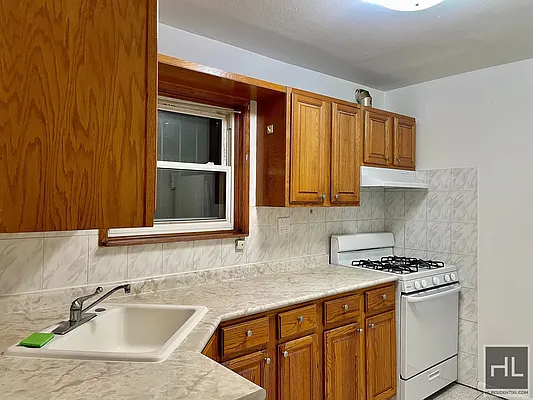 Rented by Highline Residential | media 20