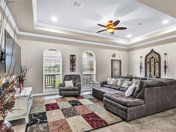5th image of 1733 Freestone Dr
