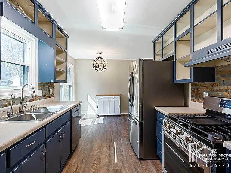 6080 Stone Wood Dr NW — Photo 5
