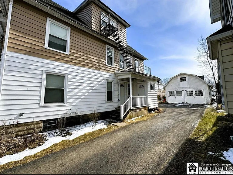36 Fairfield Ave #3 — Photo 6