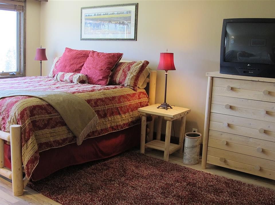 1st image of 314 N Tamarron Dr #302