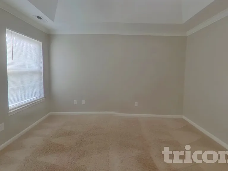 6902 Fenwick Dr — Photo 8