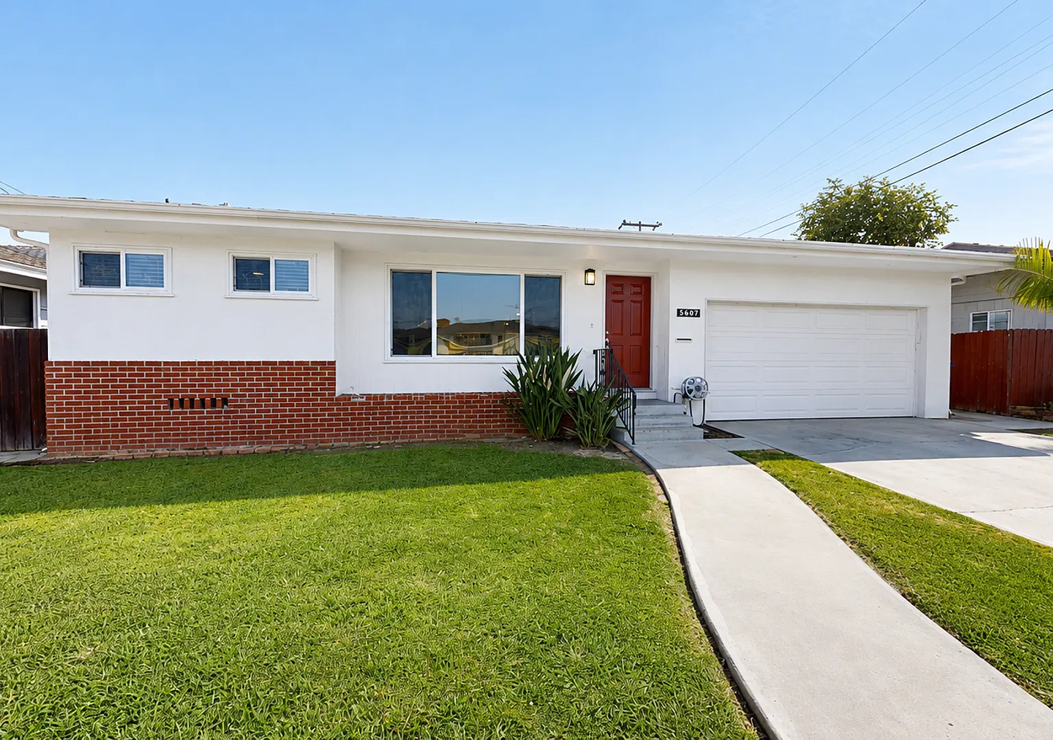 5607 Dorothy Way — Photo 1