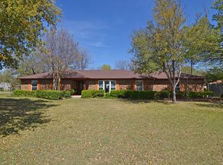 5504 Murphy Rd, Sachse, TX 75048