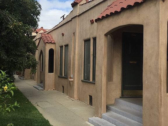 2nd image of 805 3/5 N Poinsettia Pl