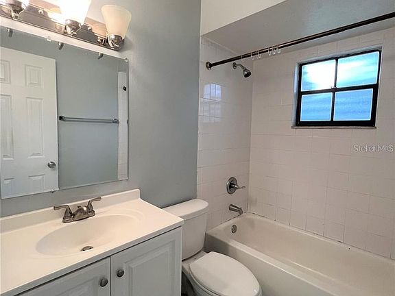 3rd image of 10812 Hannaway Dr #A