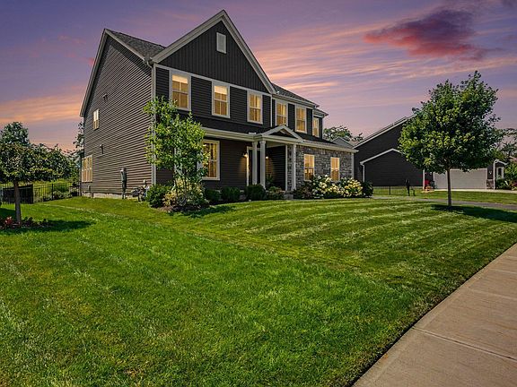 2nd image of 5579 Scotch Woods Dr