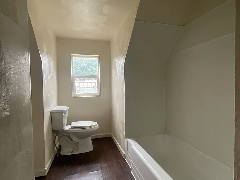 626 Airbrake Ave — Photo 9