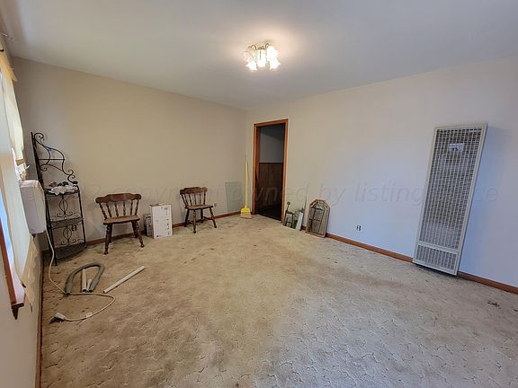 3rd image of 720 N Wells St