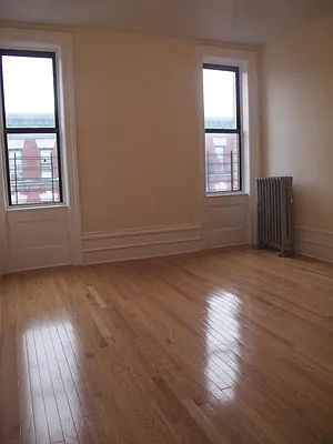 Rented by Bohemia Realty Group | media 33