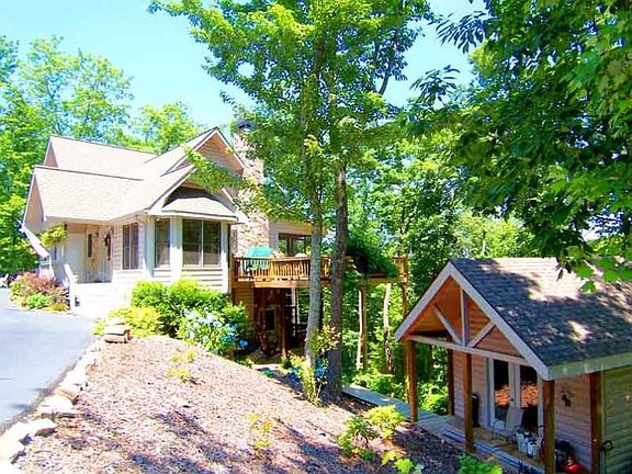 3/3.5 Cabin w/workshop